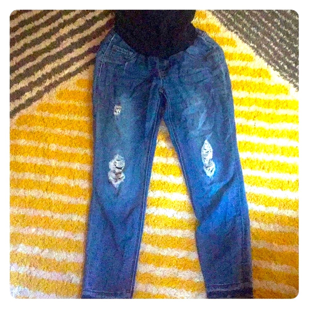 Jessica Simpson Maternity jeans- SIZE SMALL